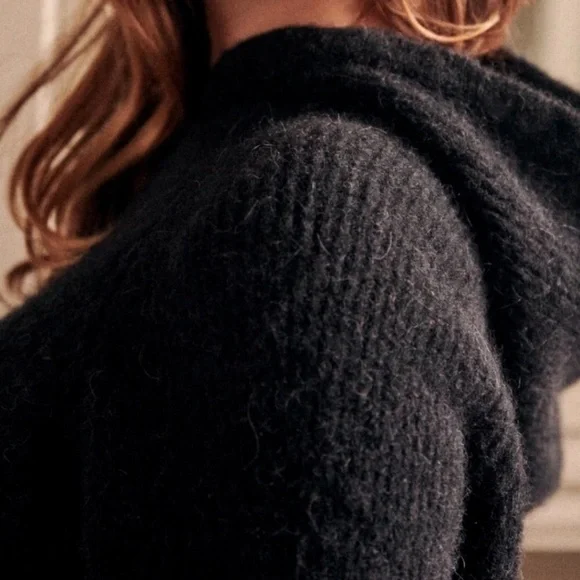 ‼️FLASH SALE‼️ SEZANE LAUREL SWEATER - Picture 3 of 9